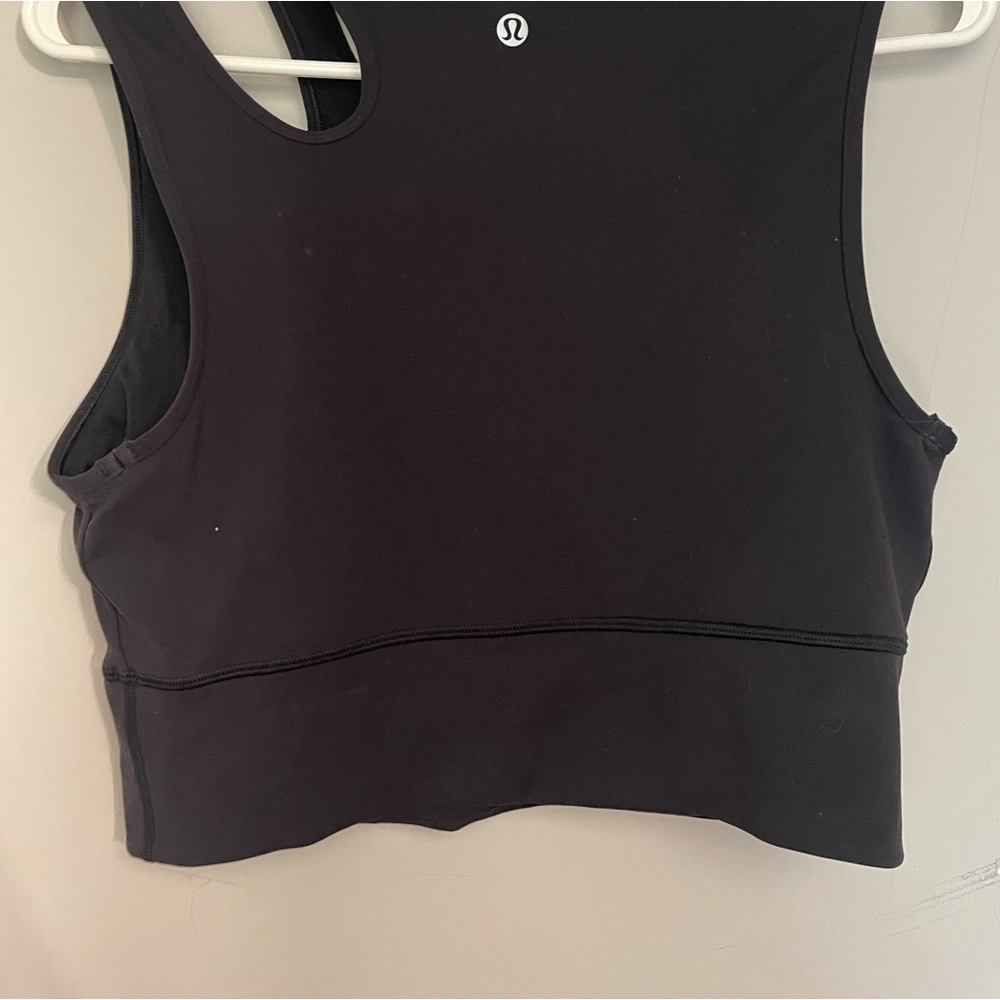Lululemon Mastered Motion Cropped Tank - Picture 2 of 3